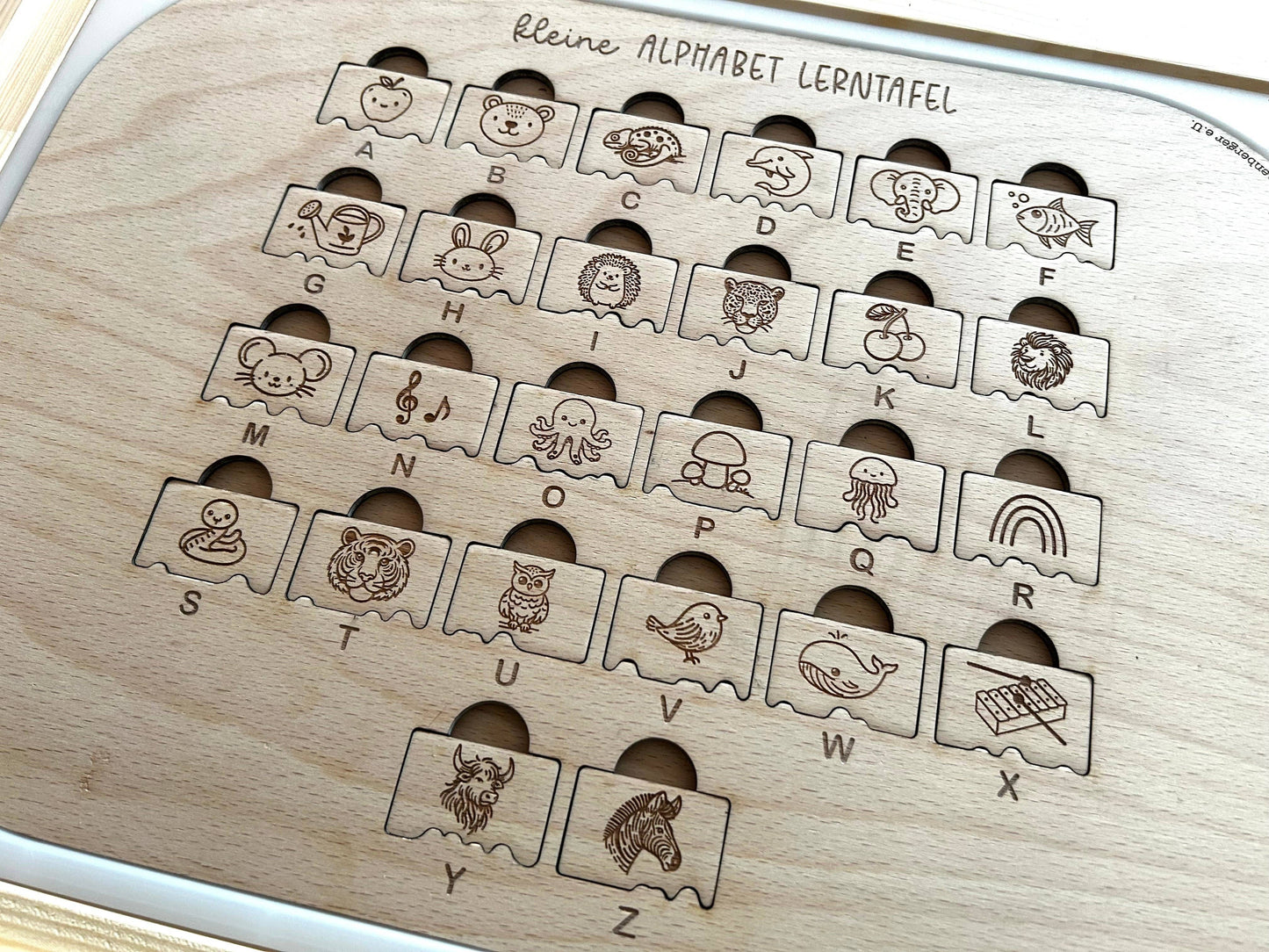 ABC Lernplatte Montessori aus Holz – Sensorikspiel für Kinder | Trofast kompatibel | Feinmotorik fördern | Aktivitätsplatte