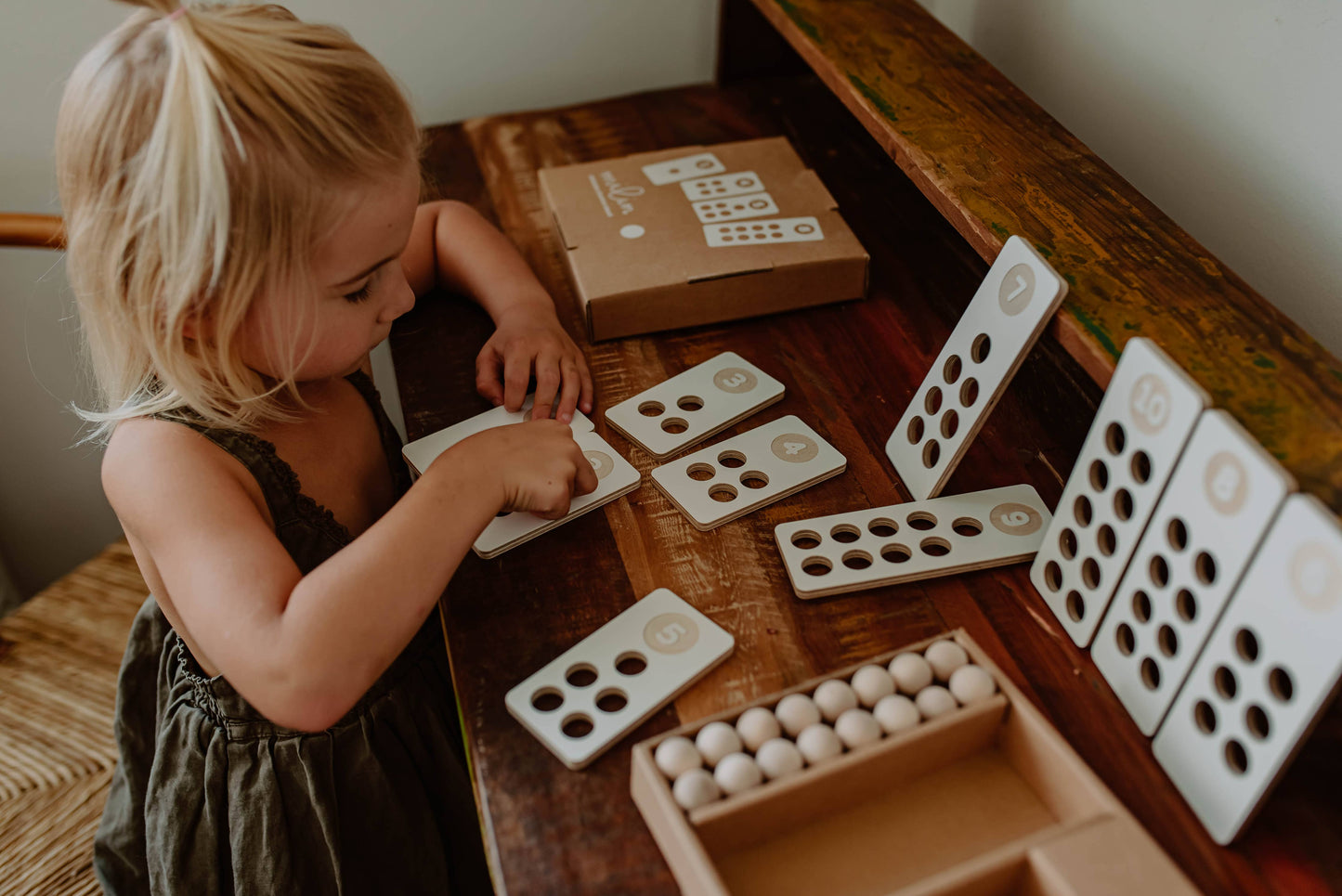 Zahlen zum Zählenlernen, Holzklötze nach Montessori